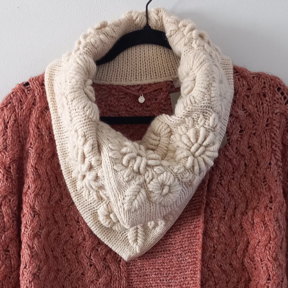 KNITTED & KNOTTED ANTHROPOLOGIE Lilitz long cardigan embellished collar BNWT - Picture 4 of 16